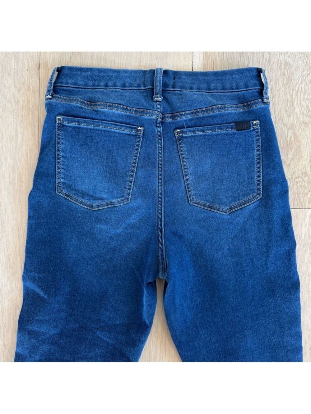 7 For All Mankind Jen7 HW Skinny Jeans Size 6 - Picture 2 of 8